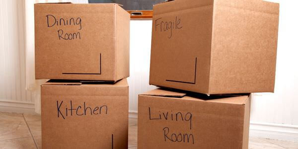 Beschriftete Umzugskartons für Küche und Esszimmer – Umzugskartons in Butzbach